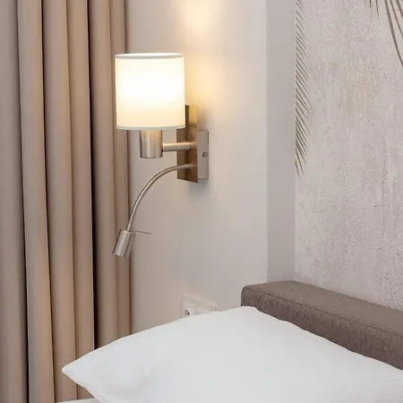 Lejlighed Elegant With Desk Marina 3city By Renters Gdańsk